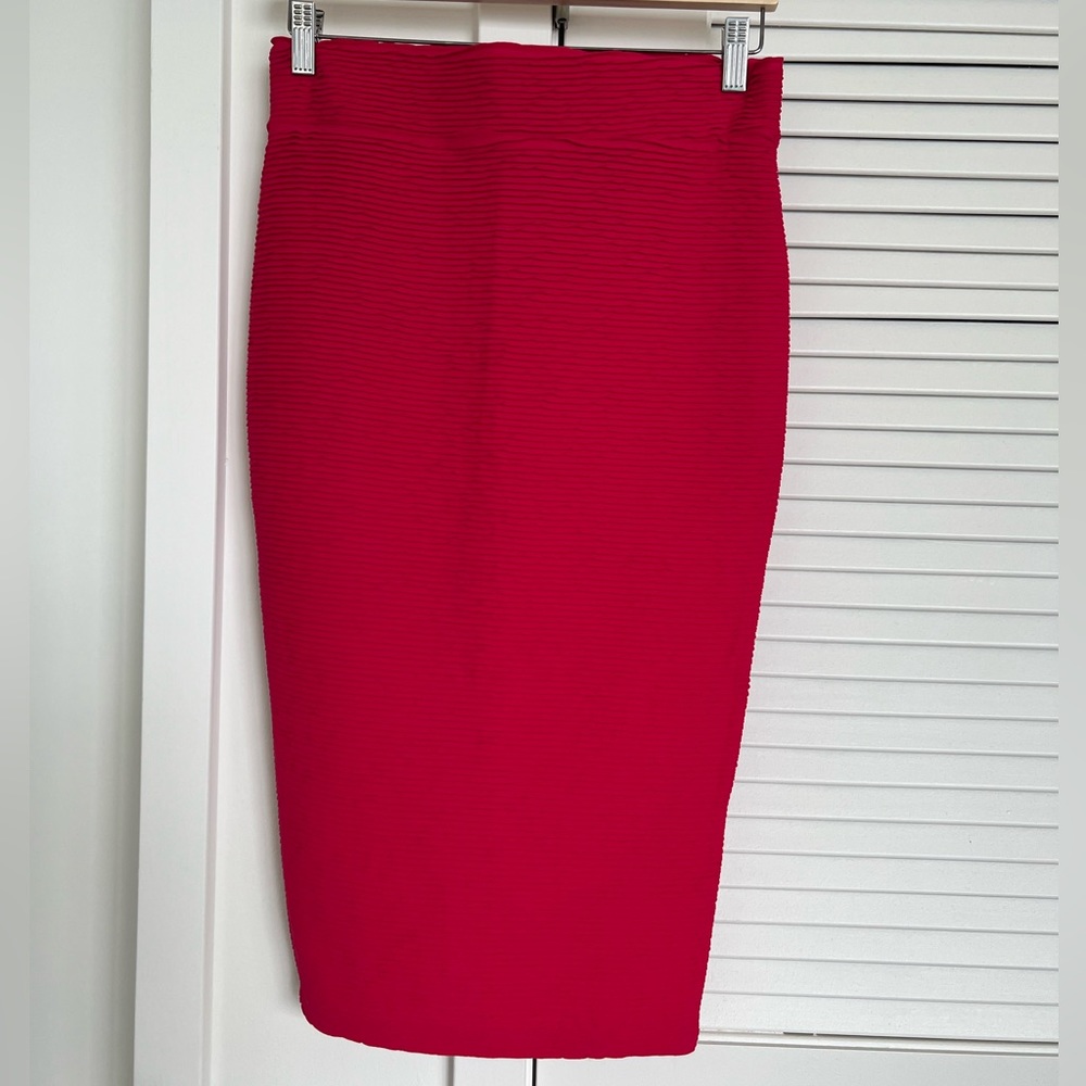 Hot pink pencil skirt river island size 6